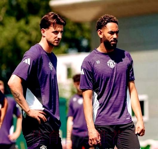 西媒:巴尔韦德和琼阿梅尼都不再被皇马视为非卖品 西媒:巴尔韦德和琼阿梅尼都不再被皇马视为非卖品